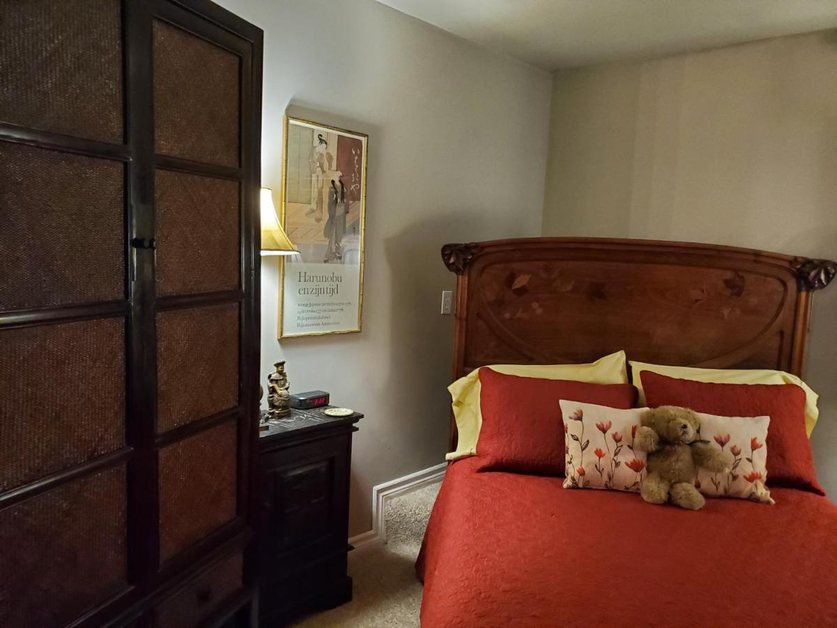 Shambhala Bed & Breakfast 2*