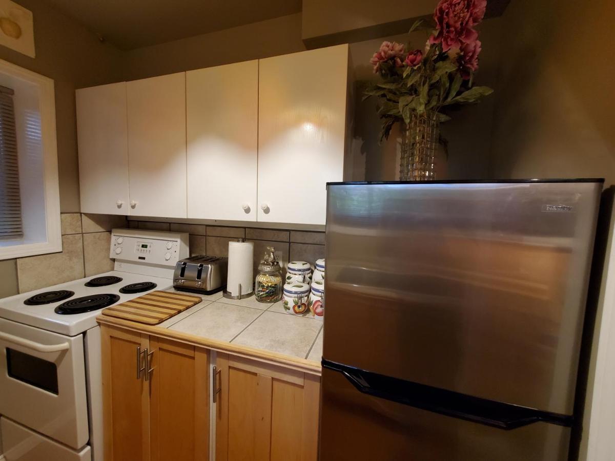 Shambhala Bed & Breakfast Buckhorn