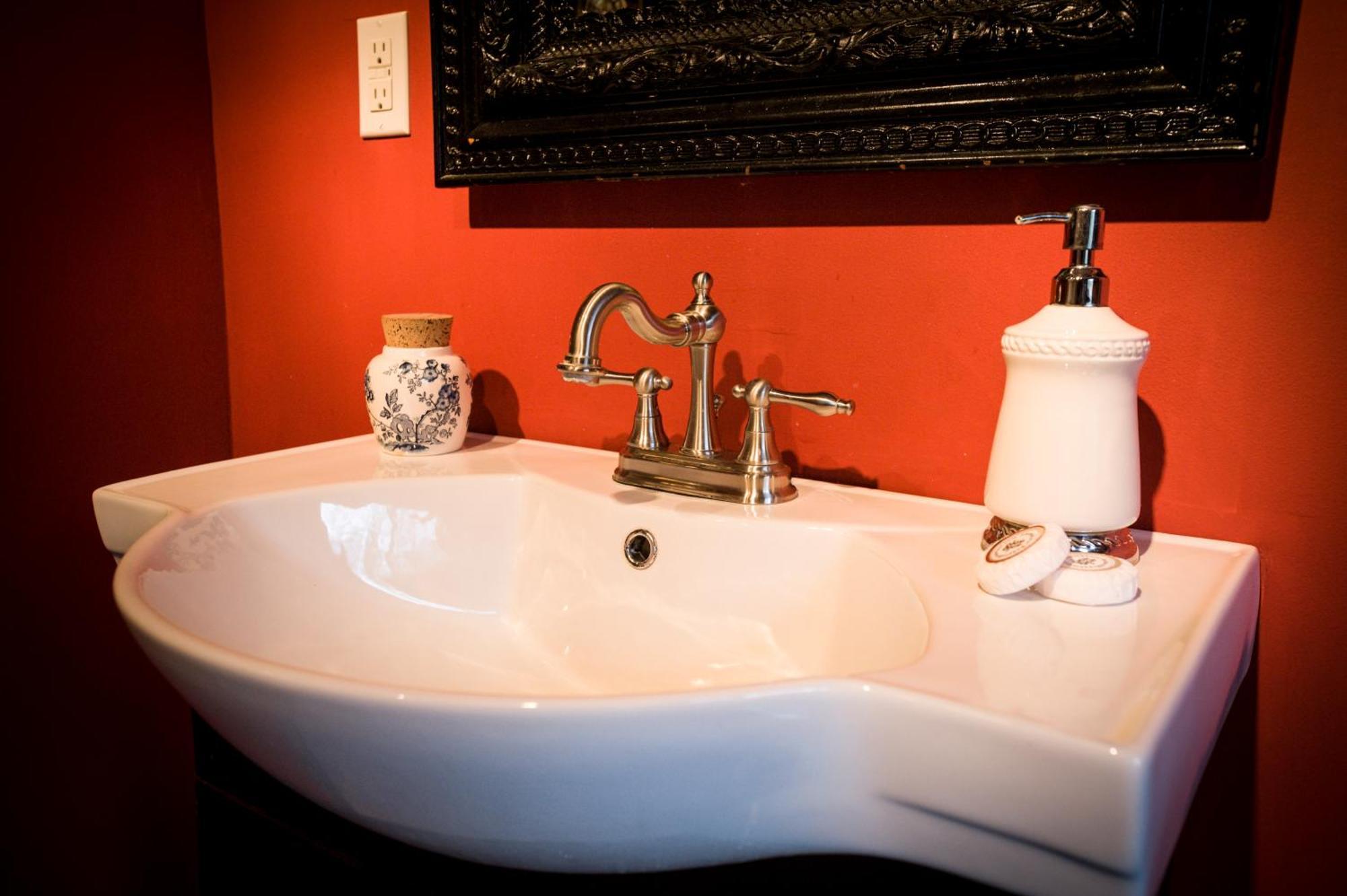 Shambhala Bed & Breakfast